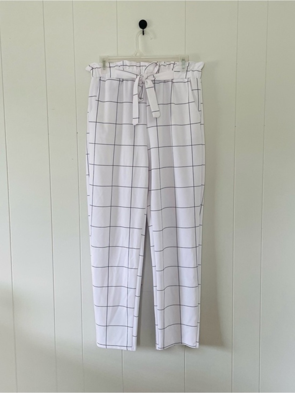 Soho Apparel White Windowpane Tie-Waist Straight Leg Pants